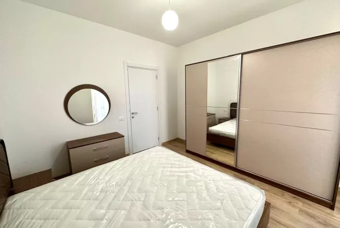 Shtepi me qera 1+1 ne Tirane - 550 Euro