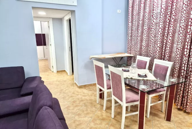 Shtepi me qera 3+1 ne Tirane - 770 Euro