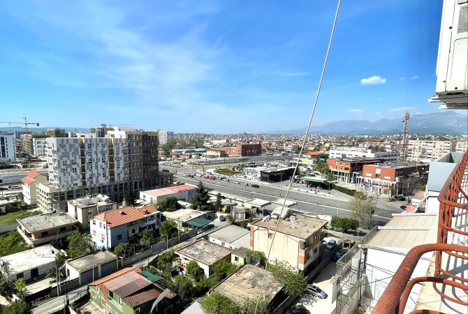 Shtepi me qera 2+1 ne Tirane - 560 Euro