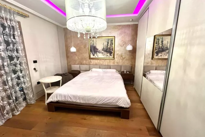 Shtepi me qera 3+1 ne Tirane - 750 Euro