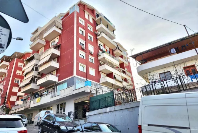 Ambient biznesi ne shitje 3+1 ne Tirane - 38,500 Euro