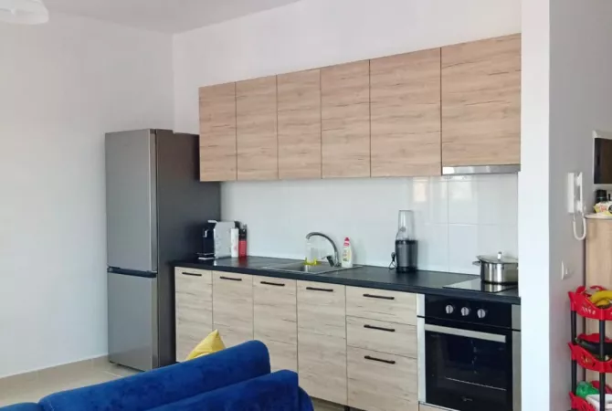 Shtepi me qera 2+1 ne Tirane - 500 Euro