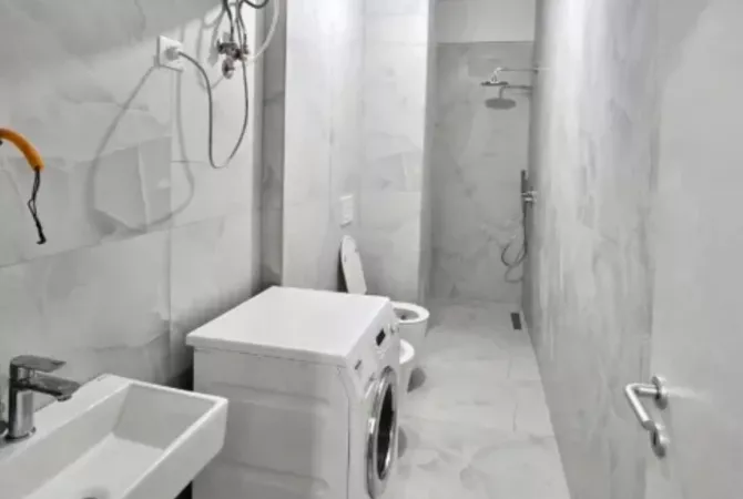 Shtepi me qera 1+1 ne Tirane - 360 Euro