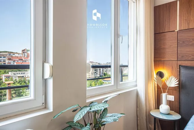 Penthouse (panoramic top floor) for sale in Tirana 3+1, Furnished