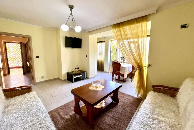 Shtepi me qera 2+1 ne Tirane - 600 Euro