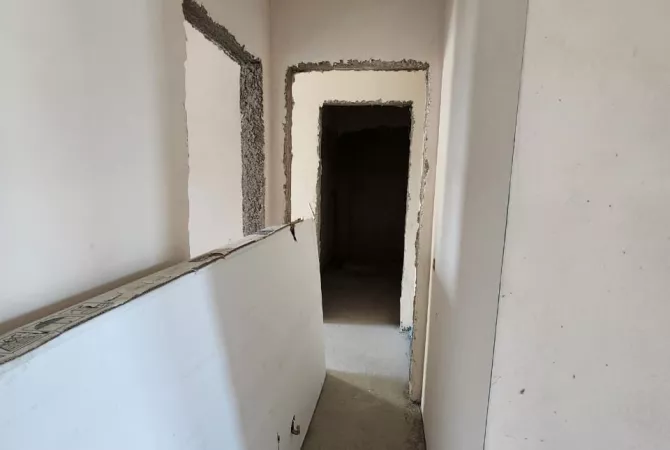 Shtepi ne shitje 2+1 ne Tirane - 405,000 Euro