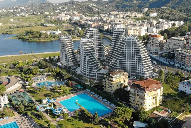 Shtepi me qera 2+1 ne Tirane - 1,800 Euro