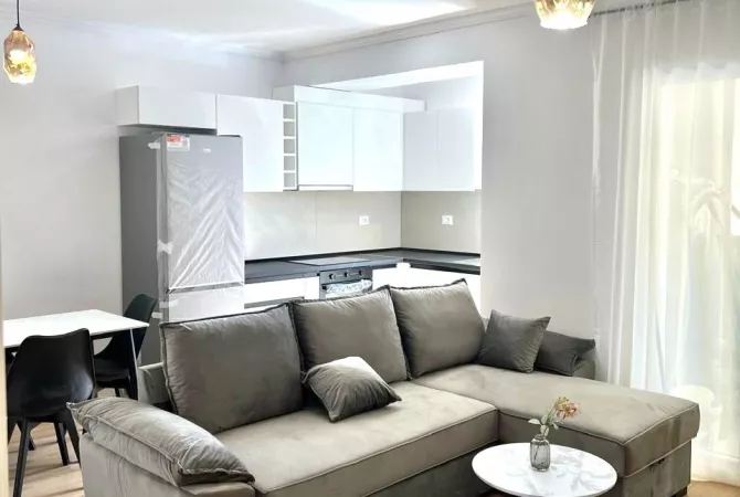 Casa in affitto 2+1 a Tirana - 800 Euro