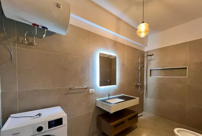 Shtepi me qera 1+1 ne Tirane - 600 Euro