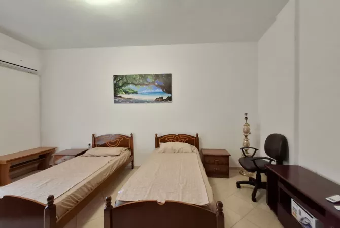 Shtepi me qera Apartament ne Tirane, 2+1, Mobilimi E mobiluar, Pagesa 56,000  Leke.
