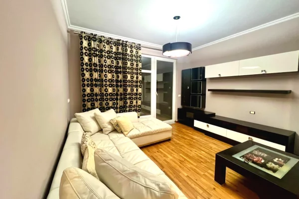 House for Rent 1+1 in Tirana - 495,000 Leke