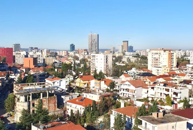 Shtepi me qera 1+1 ne Tirane - 50,000 Leke