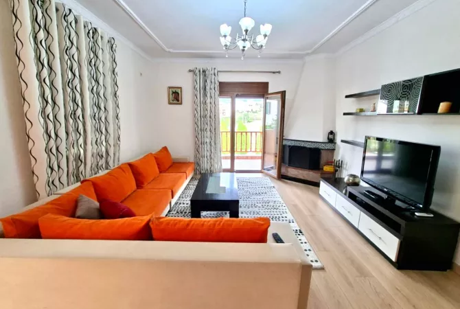 House for Rent 5+1 in Tirana - 1,100 Euro