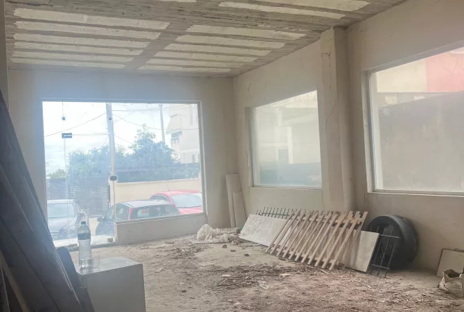 Ambient biznesi ne shitje 4+1 ne Tirane - 235,000 Euro
