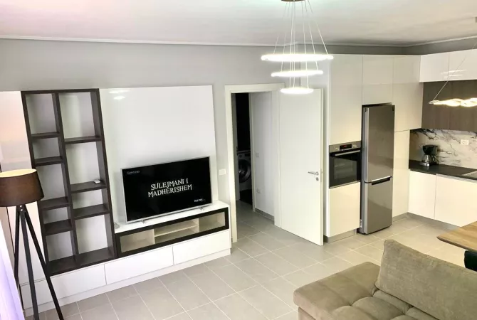 Shtepi me qera 2+1 ne Tirane - 600 Euro