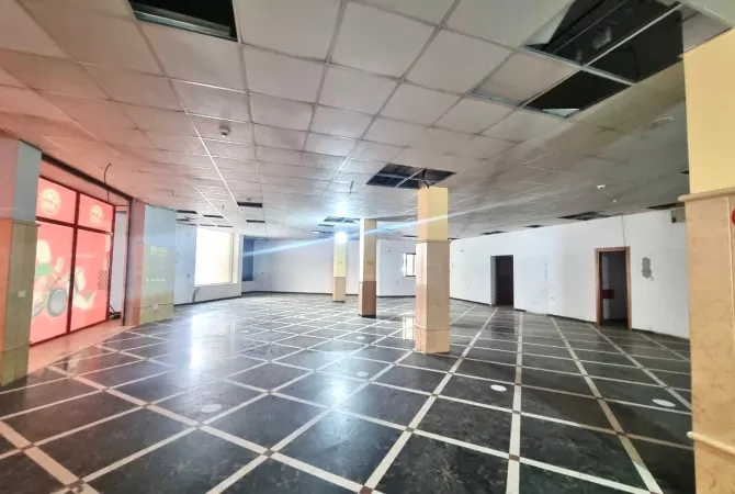 Ambient biznesi ne shitje 1+1 ne Tirane - 1,650,000 Euro