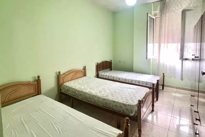Shtepi me qera 2+1 ne Tirane - 500 Euro