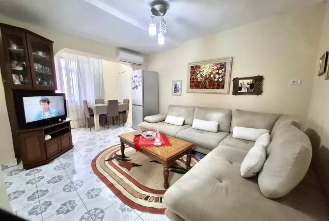 Shtepi ne shitje 2+1 ne Tirane - 130,000 Euro