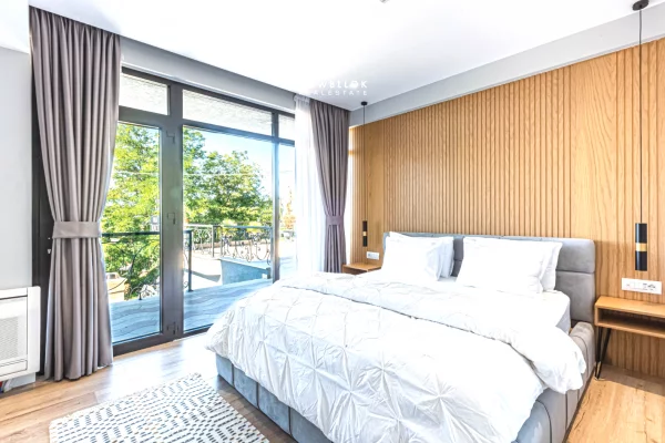 🏨 Hotel Modern Ne Shitje - Korce, Rr. e Vilave | me Pamje mbi gjithe Korcen | 1,500,000 Euro🔥