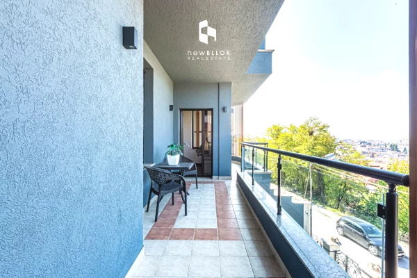 🏨 Hotel Modern Ne Shitje - Korce, Rr. e Vilave | me Pamje mbi gjithe Korcen | 1,500,000 Euro🔥