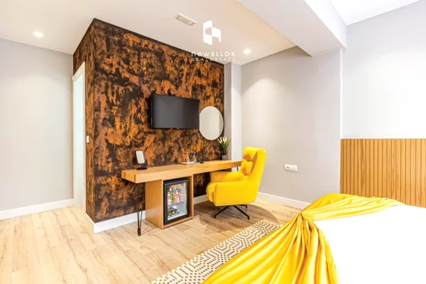 🏨 Hotel Modern Ne Shitje - Korce, Rr. e Vilave | me Pamje mbi gjithe Korcen | 1,500,000 Euro🔥