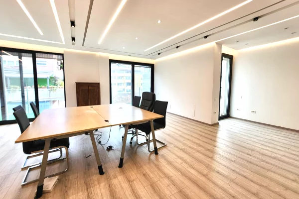 Elite OPEN SPACE Office (110m2) 📍 BLLOK - Credins - Totalisht i Rinovuar & me Super Pamje || 950Euro/Muaj Neto