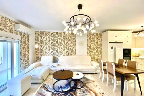 Shtepi me qera 3+1 ne Tirane - 1,700 Euro