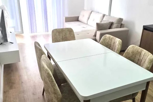 Shtepi me qera 2+1 ne Tirane - 500 Euro