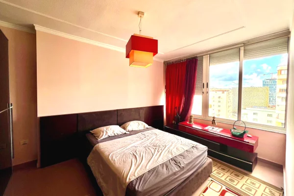Shtepi me qera 2+1 ne Tirane - 800 Euro