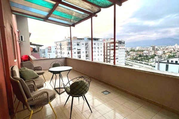 Shtepi me qera 1+1 ne Tirane - 520 Euro