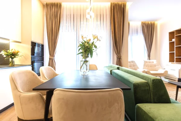 Shtepi me qera 1+1 ne Tirane - 900 Euro