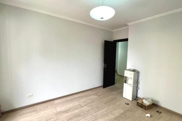 Shtepi ne shitje 2+1 ne Tirane - 258,000 Euro