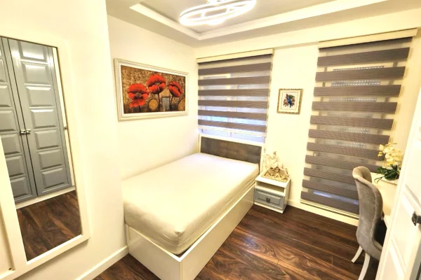 Shtepi me qera 2+1 ne Tirane - 980 Euro