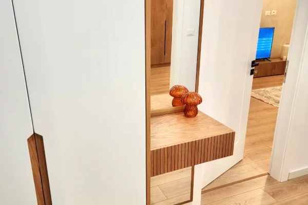 Shtepi me qera Apartament ne Tirane, 2+1, Mobilimi E mobiluar, Pagesa 1,500  Euro.