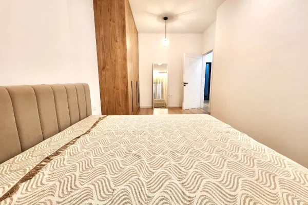 Shtepi me qera Apartament ne Tirane, 2+1, Mobilimi E mobiluar, Pagesa 1,500  Euro.