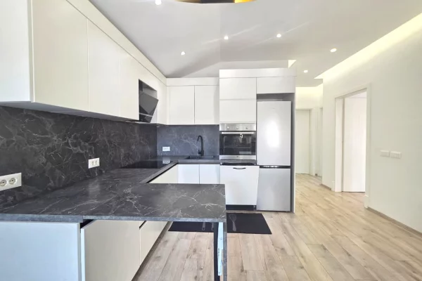 Shtepi me qera 2+1 ne Tirane - 500 Euro