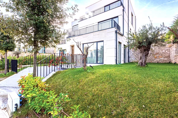 Shtepi me qera 4+1 ne Tirane - 4,000 Euro