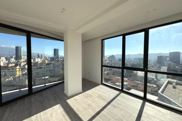 Shtepi me qera 2+1 ne Tirane - 1,100 Euro