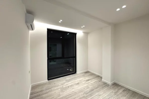 Apartment for rent in Tirana 2+1, Emty