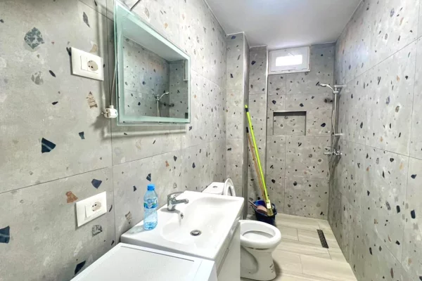 Casa in affitto 1+1 a Tirana - 400 Euro