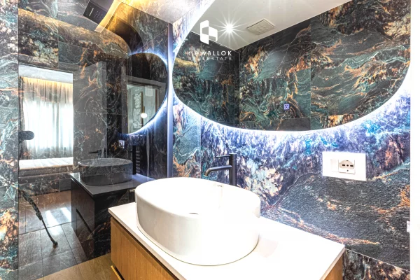 Shtepi me qera 2+1 ne Tirane - 1,350 Euro