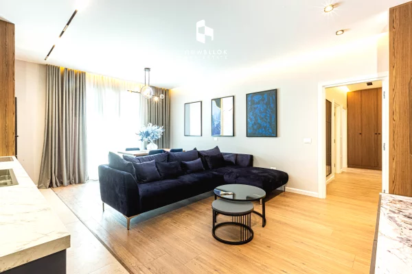 Shtepi me qera 2+1 ne Tirane - 1,350 Euro