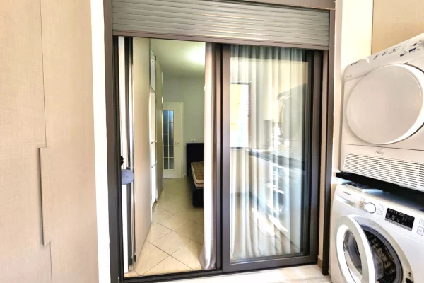 Shtepi me qera 1+1 ne Tirane - 390 Euro