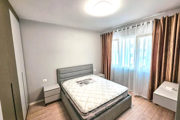 Shtepi me qera 2+1 ne Tirane - 76,000 Leke