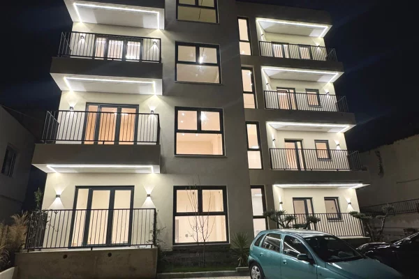 Shtepi ne shitje 1+1 ne Tirane - 98,500 Euro