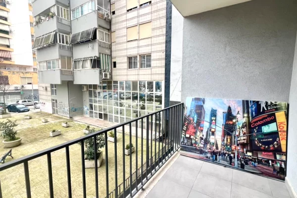 Shtepi me qera Apartament ne Tirane, 2+1, Mobilimi E mobiluar, Pagesa 60,000  Leke.