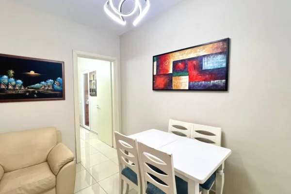 Shtepi me qera Apartament ne Tirane, 2+1, Mobilimi E mobiluar, Pagesa 60,000  Leke.