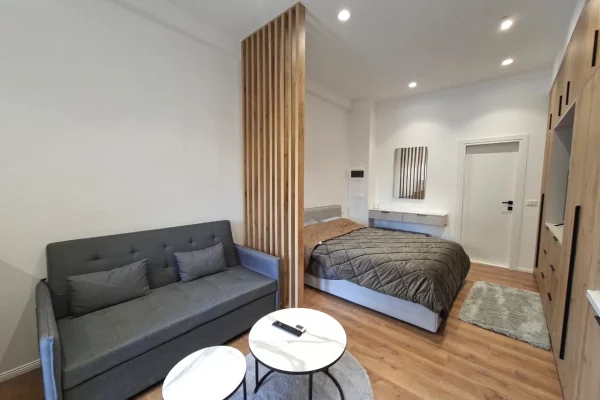 Shtepi me qera Garsoniere ne Tirane - 37,000 Leke