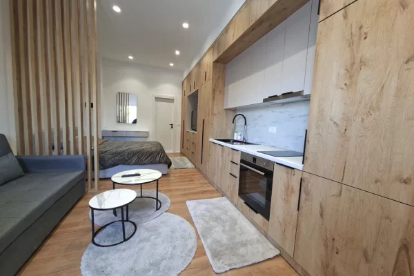 Shtepi me qera Garsoniere ne Tirane - 37,000 Leke