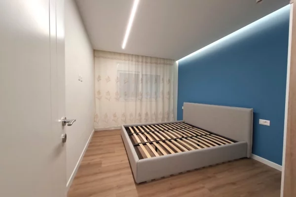 Shtepi me qera 2+1 ne Tirane - 850 Euro